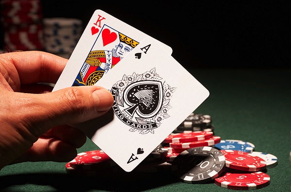 Hướng dẫn cách chơi Blackjack tại nhà cái SV66 chi tiết nhất 6 Game bài Blackjack là gì?
